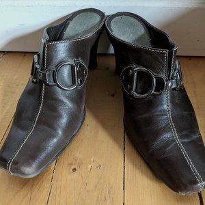 Aerosole Brown Mules